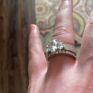 Elegant Gold and Silver Women's Ring missing one small diamond.